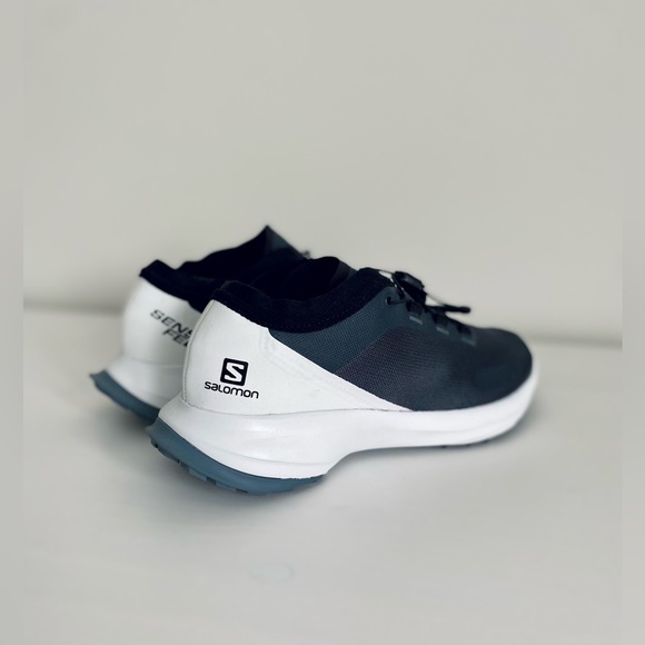 Salomon Hiking Shoes - Size 6 - Picture 4 of 6